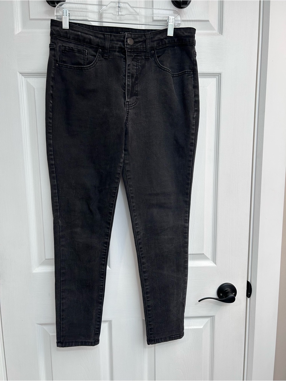 High-Rise Black Skinny Women’s Jeans